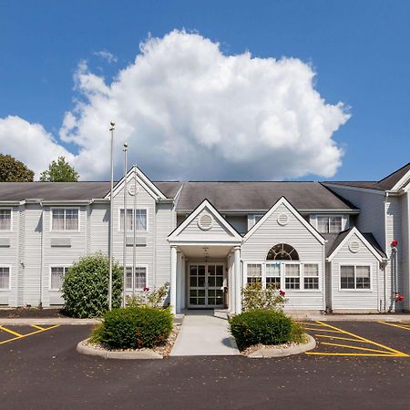 Microtel Inn & Suites By Wyndham Sunbury - Columbus North Exterior photo