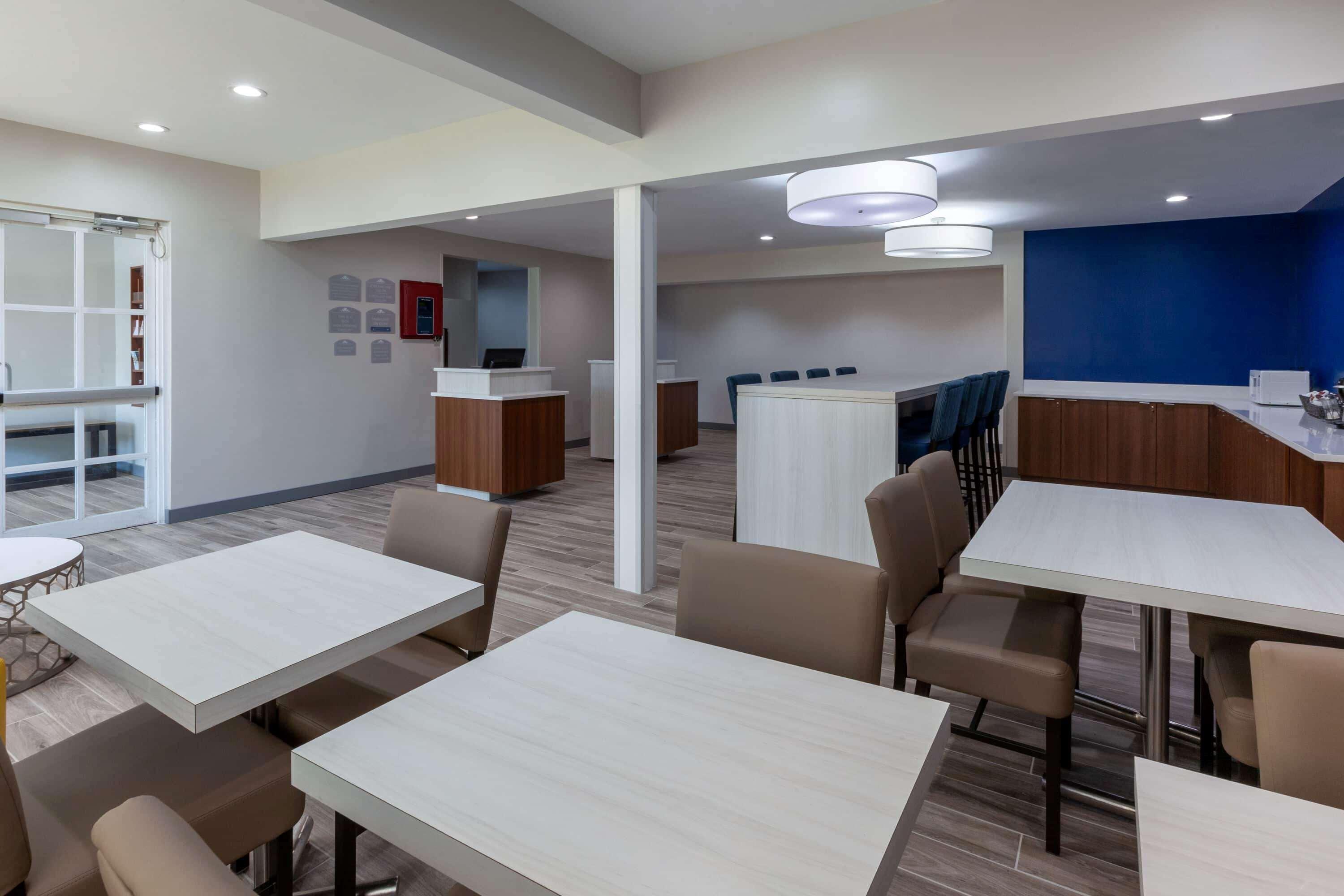 Microtel Inn & Suites By Wyndham Sunbury - Columbus North Exterior photo